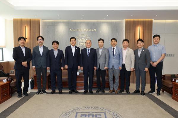 '내빈 접견_조정희 한국해양수산개발원(KMI) 원장'의 첨부파일 이미지